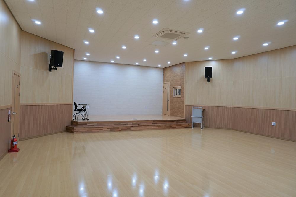 [연수구청소년진로지원센터]_3층_다목적교육실.jpg